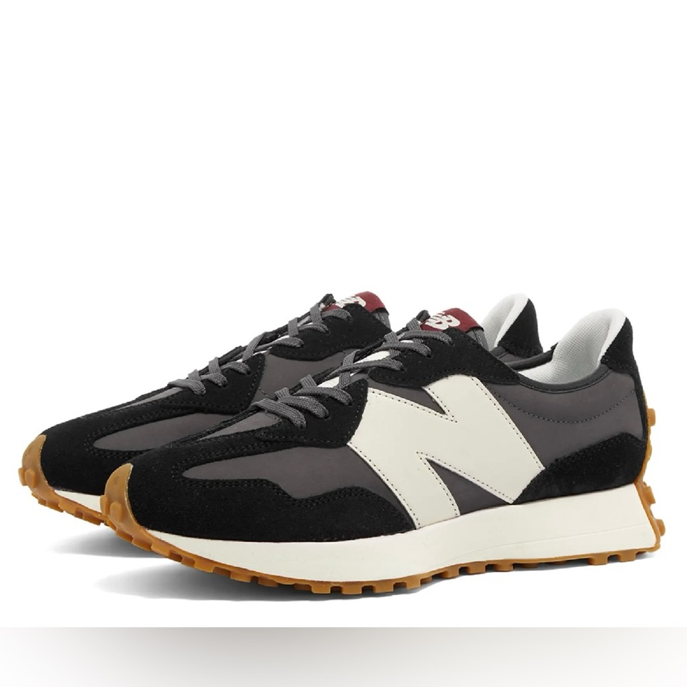 NWOB New Balance 327’s (SOLD OUT)